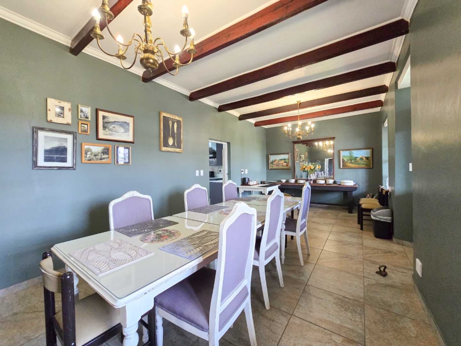 8 Bedroom Property for Sale in Stilbaai Oos Western Cape